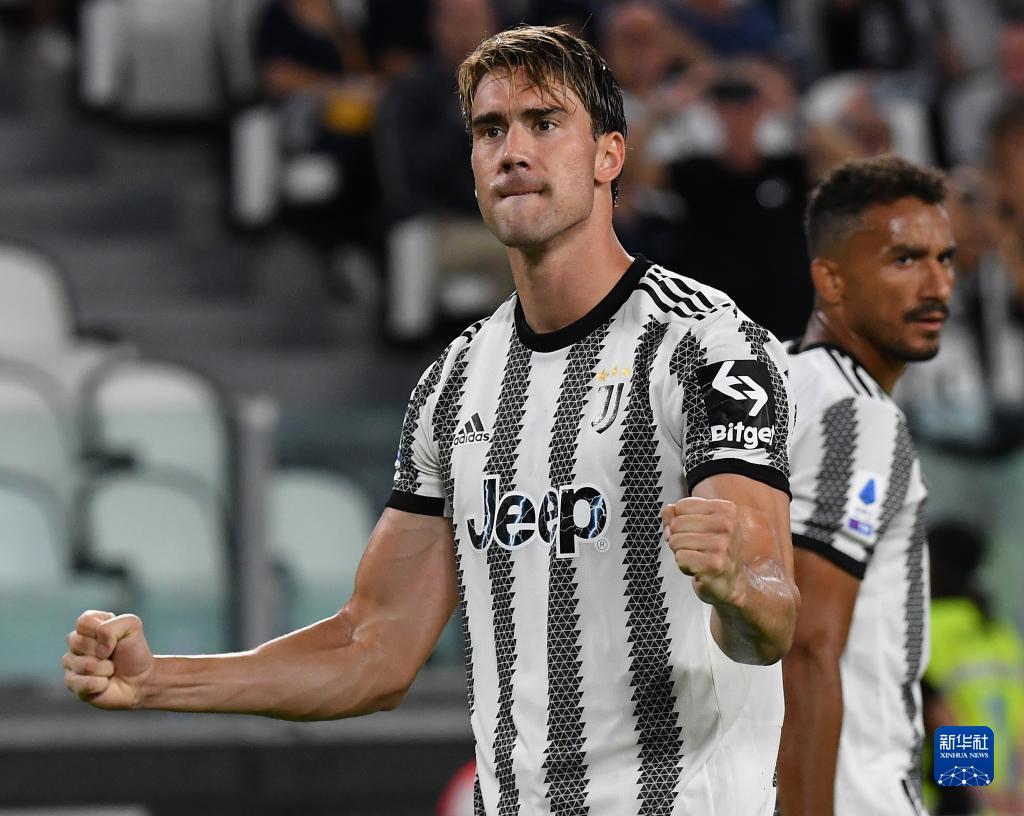 塔帅：害怕凯恩？我不会用这个词；希望我们比上次交手时更好（塔帅：谈不上惧怕凯恩；盼球队比上次交锋更出色）