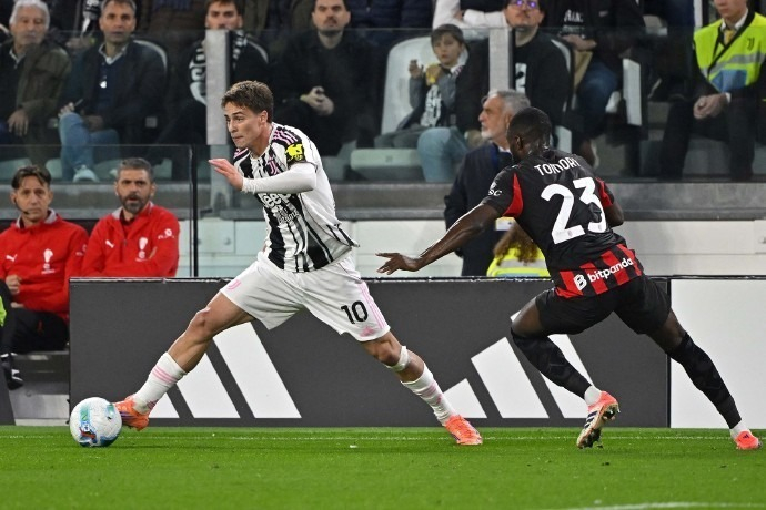 记者：因球员和教练组赛后未与媒体互动，埃及被非洲足联罚款（记者：埃及队赛后未与媒体交流，遭非洲足联罚款）