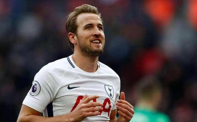 马卡：西蒙尼继续带训球队，重点关注普维尔中卫位置训练情况（马卡：西蒙尼继续主导训练，重点关注普维尔在中卫的训练表现）