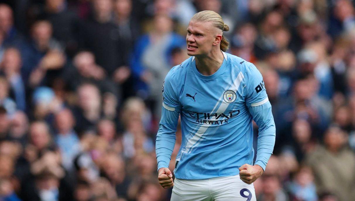 德罗西拿到执教热那亚首胜，目前带队成绩1胜2平保持不败（德罗西收获执教热那亚首胜，率队1胜2平延续不败）