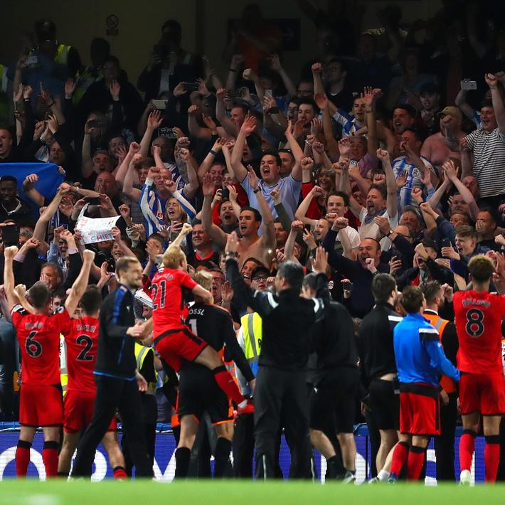 杜兰特关键三分点燃全场（杜兰特关键三分引爆全场）